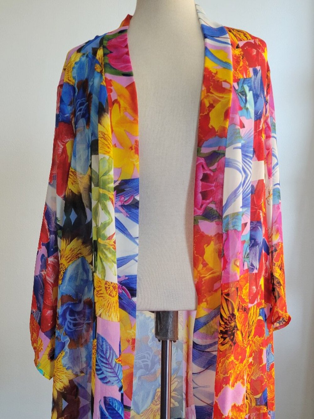 Vibrant Floral Art-to-Wear Sheer Kimono Jacket | S/M